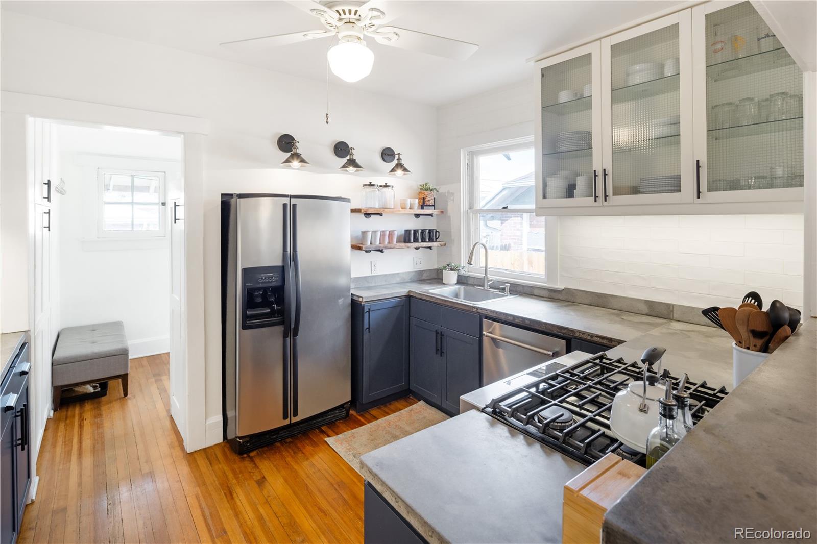 MLS Image #11 for 3085 w 36th avenue,denver, Colorado
