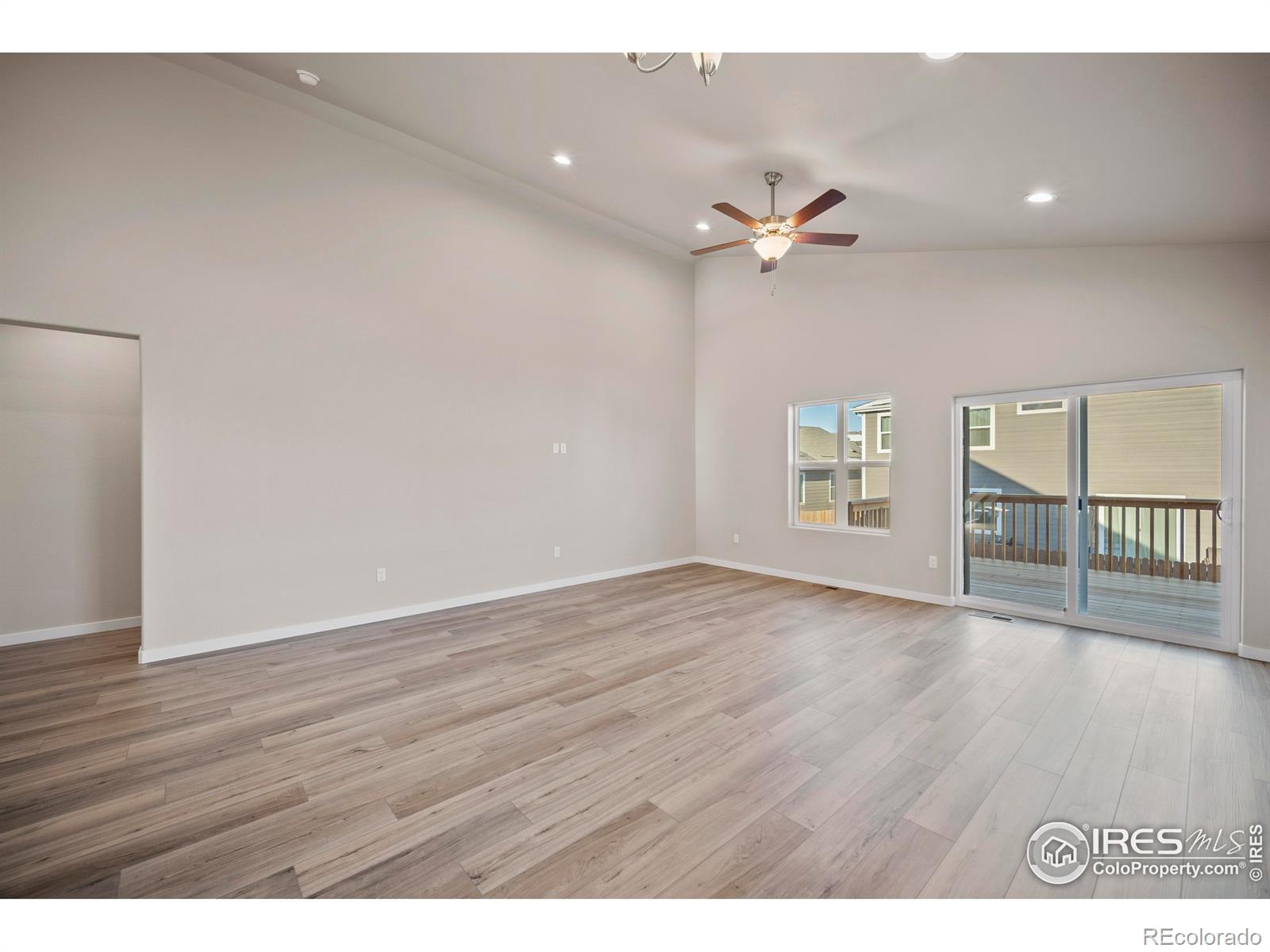 MLS Image #6 for 196  bird way,lochbuie, Colorado