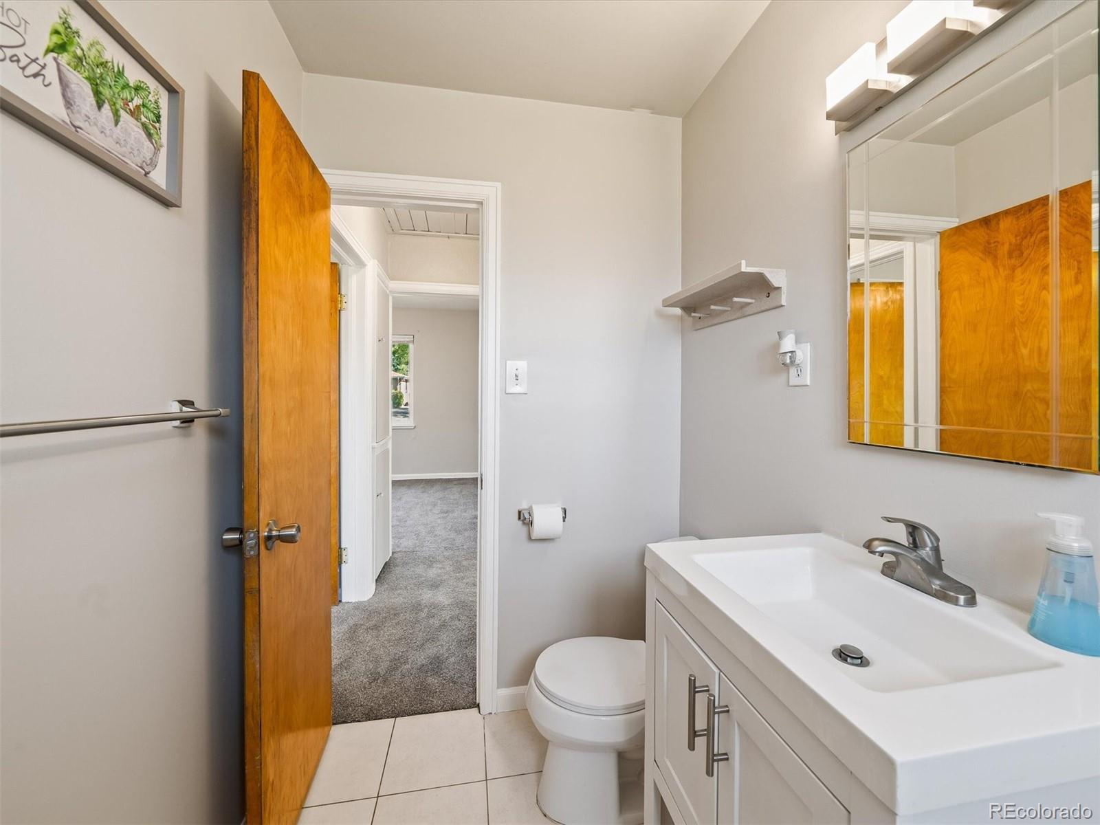 MLS Image #18 for 1941 s dexter street,denver, Colorado