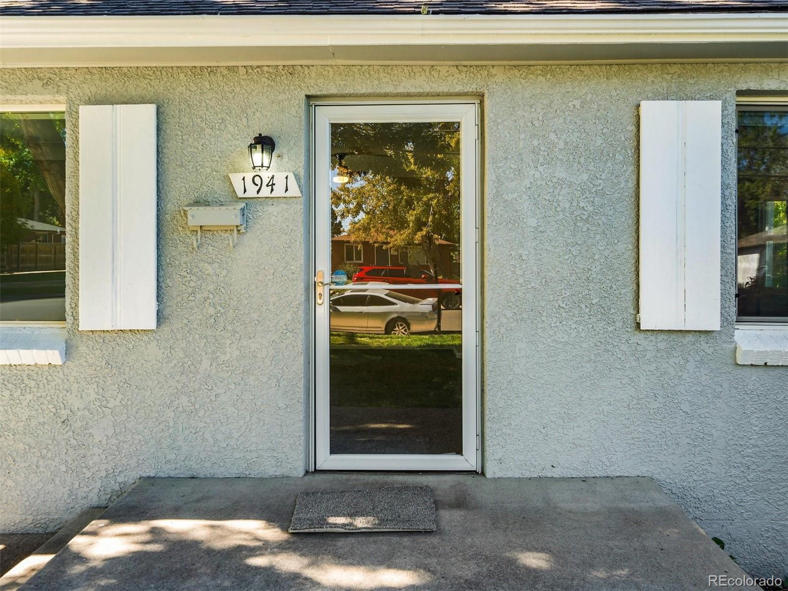 MLS Image #27 for 1941 s dexter street,denver, Colorado