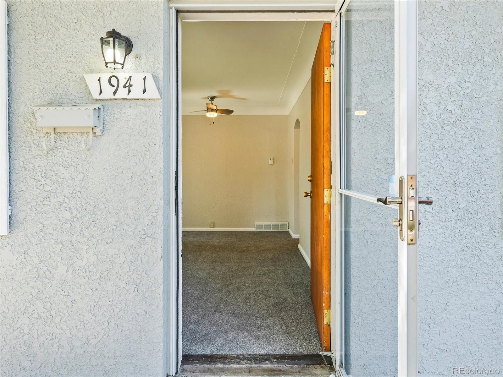 MLS Image #28 for 1941 s dexter street,denver, Colorado