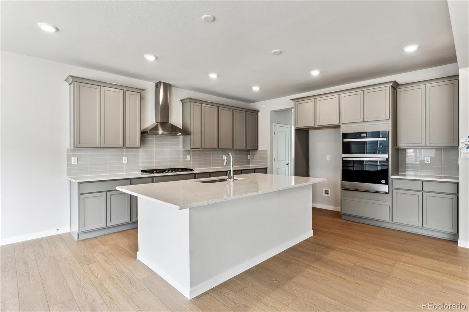 MLS Image #1 for 1400  colony drive,erie, Colorado