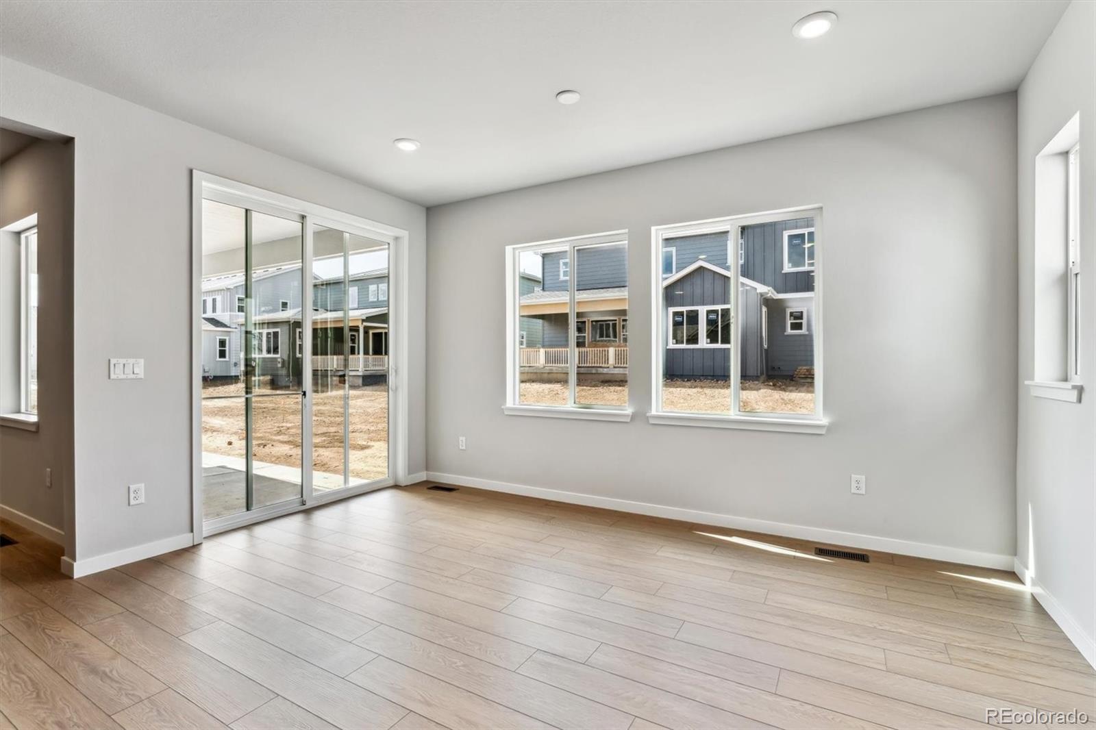 MLS Image #11 for 1400  colony drive,erie, Colorado
