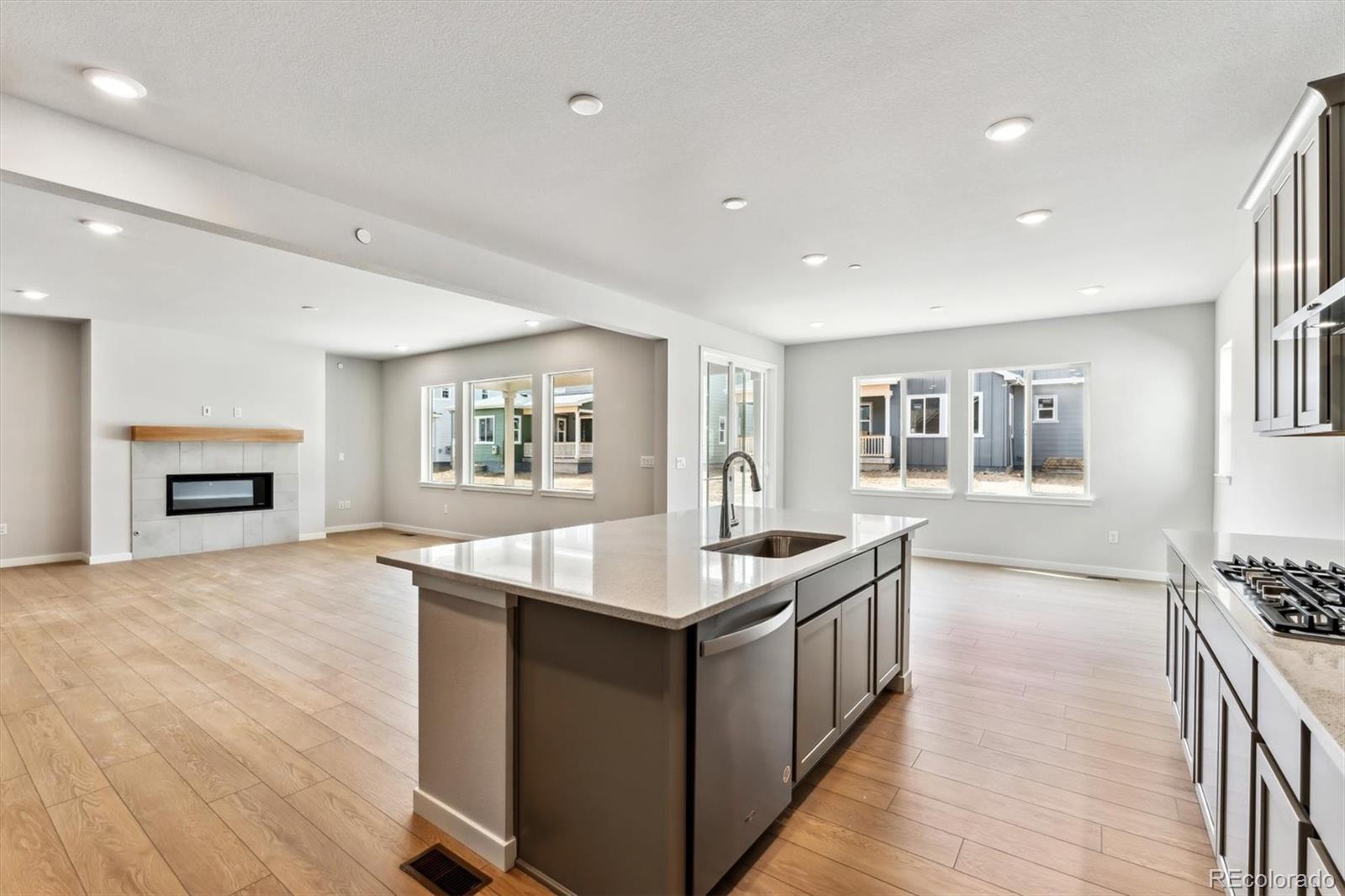 MLS Image #3 for 1400  colony drive,erie, Colorado