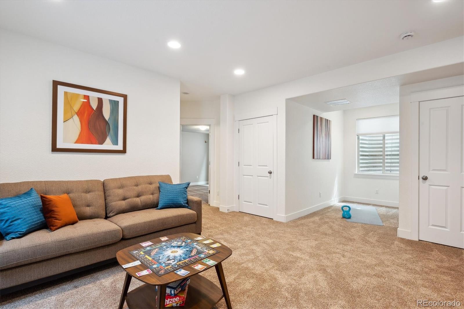 MLS Image #33 for 10671 e 28th avenue,denver, Colorado