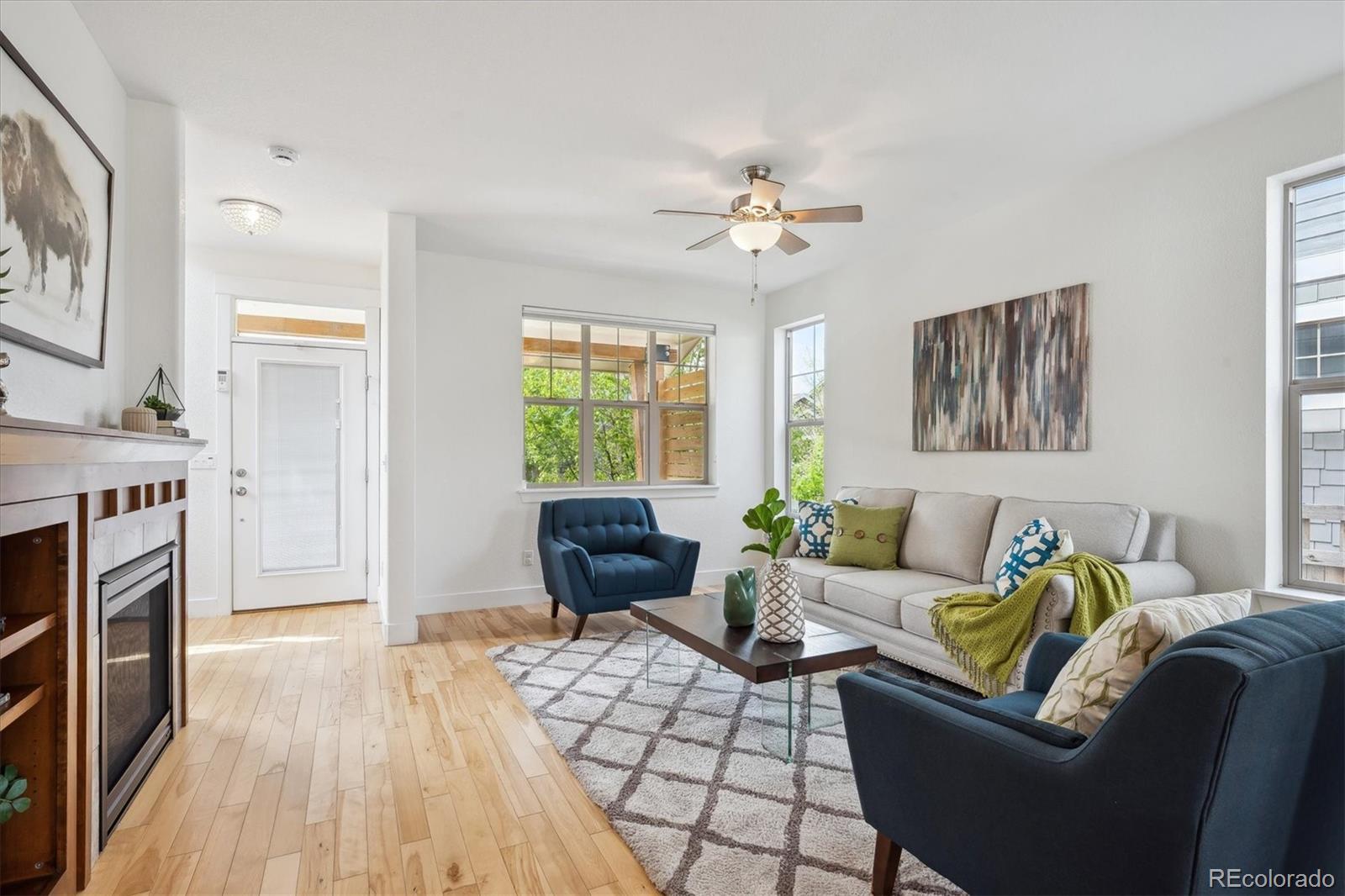 MLS Image #7 for 10671 e 28th avenue,denver, Colorado