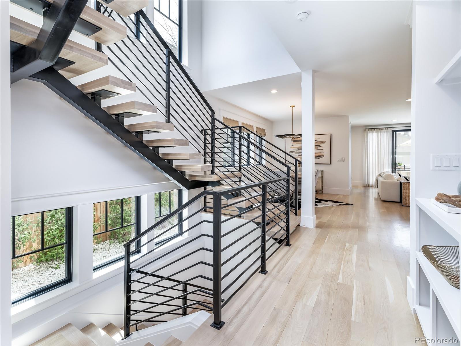 MLS Image #5 for 619 s gilpin street,denver, Colorado