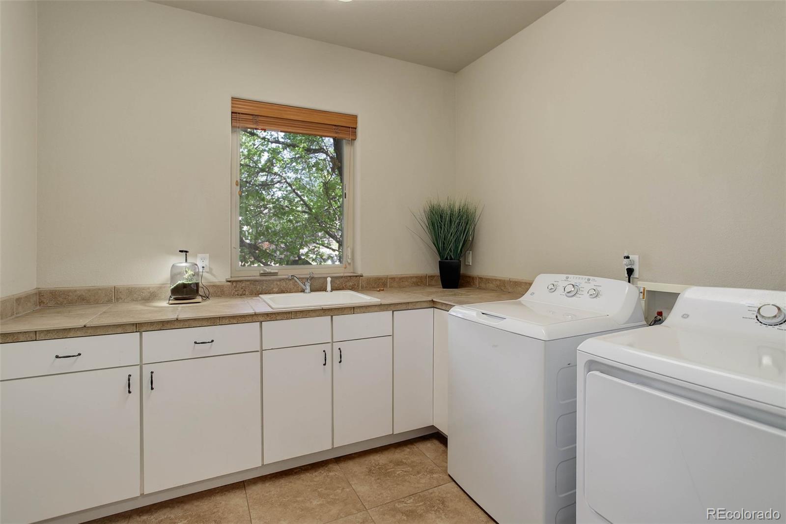 MLS Image #22 for 12825 w 81st avenue,arvada, Colorado