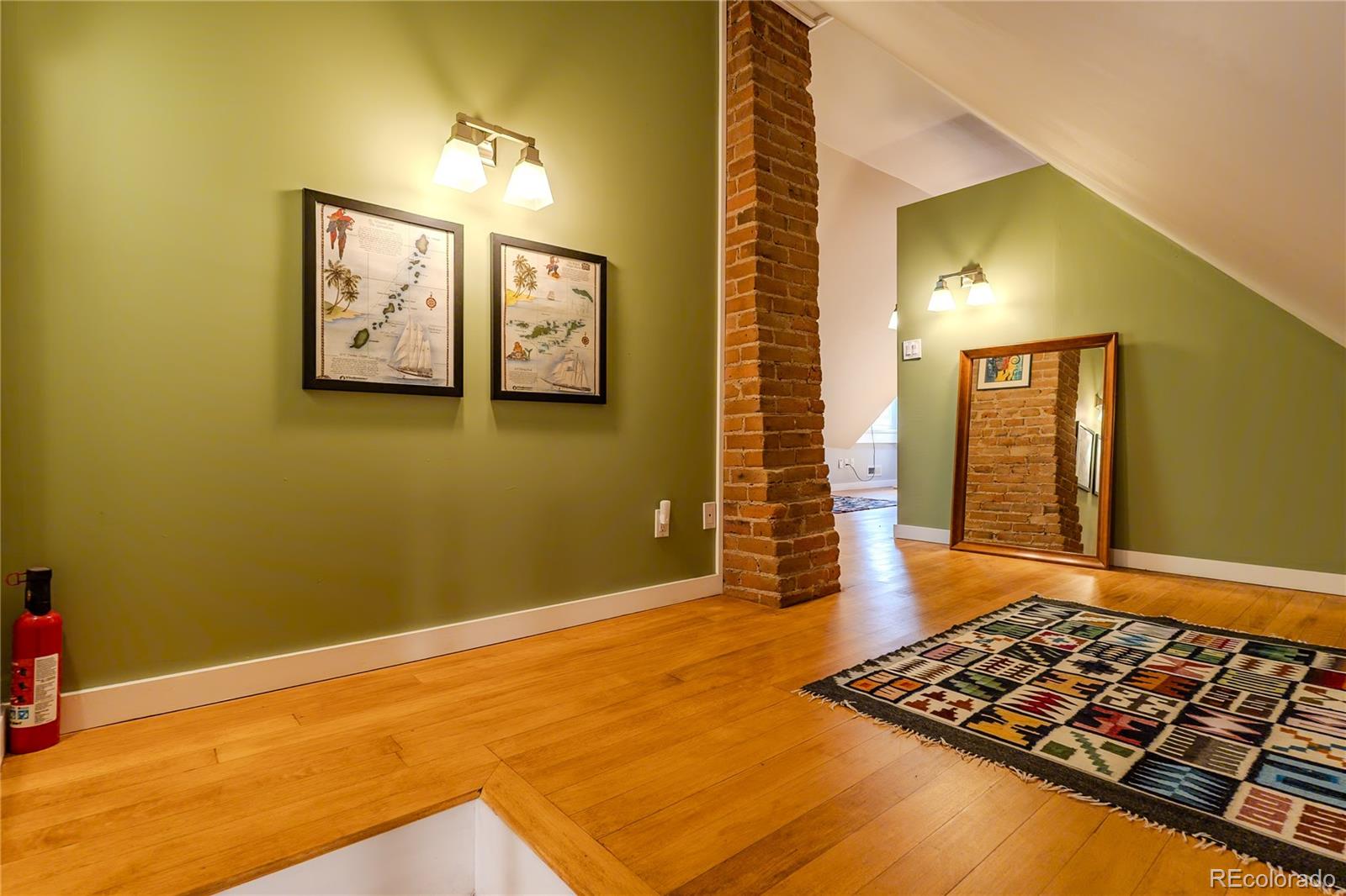 MLS Image #18 for 233 w 3rd avenue,denver, Colorado