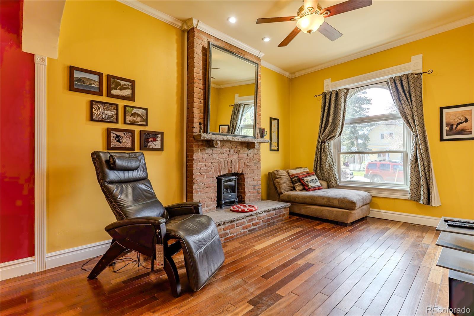 MLS Image #3 for 233 w 3rd avenue,denver, Colorado