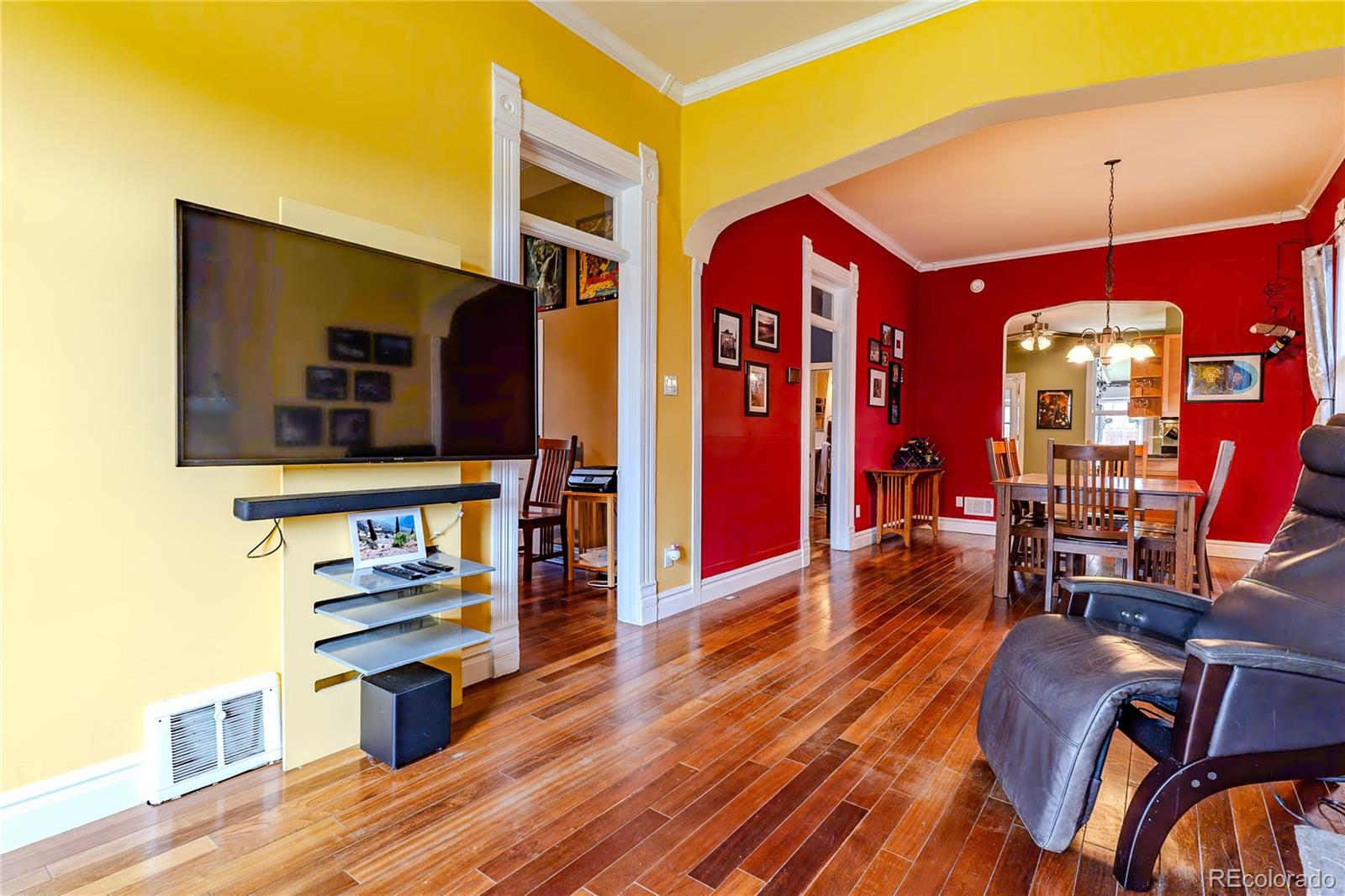MLS Image #4 for 233 w 3rd avenue,denver, Colorado