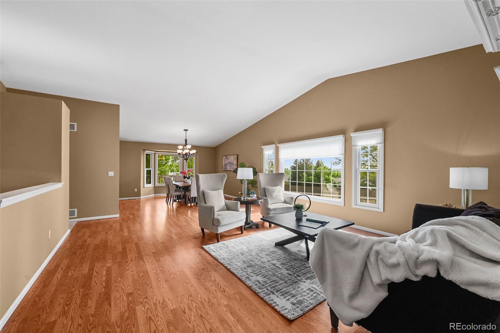MLS Image #5 for 4927  greenwich way,highlands ranch, Colorado