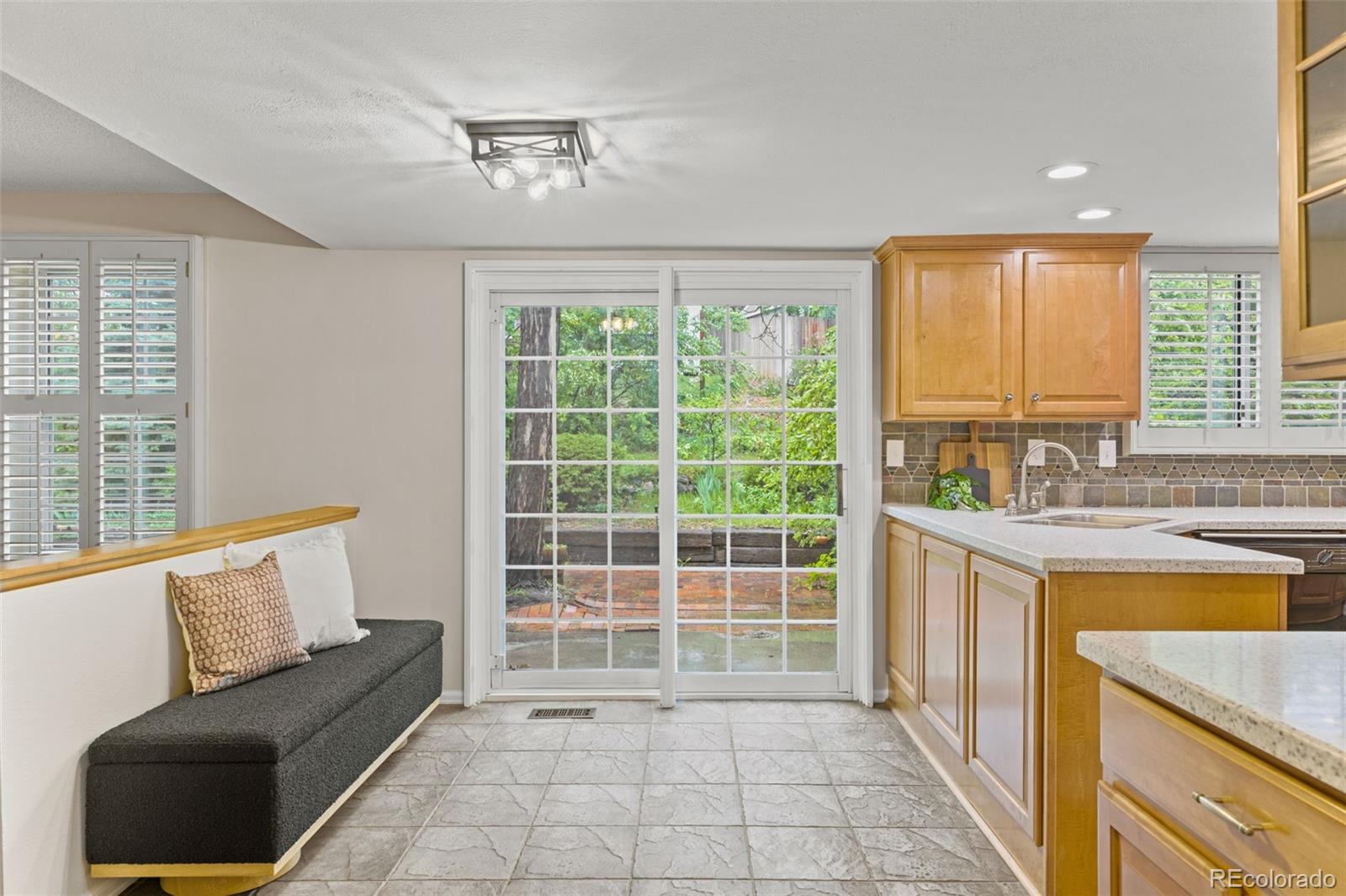 MLS Image #12 for 6602 s vance street,littleton, Colorado
