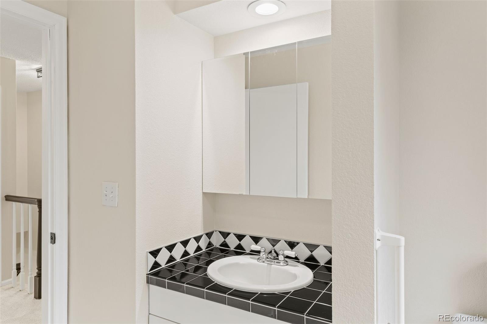 MLS Image #42 for 6602 s vance street,littleton, Colorado