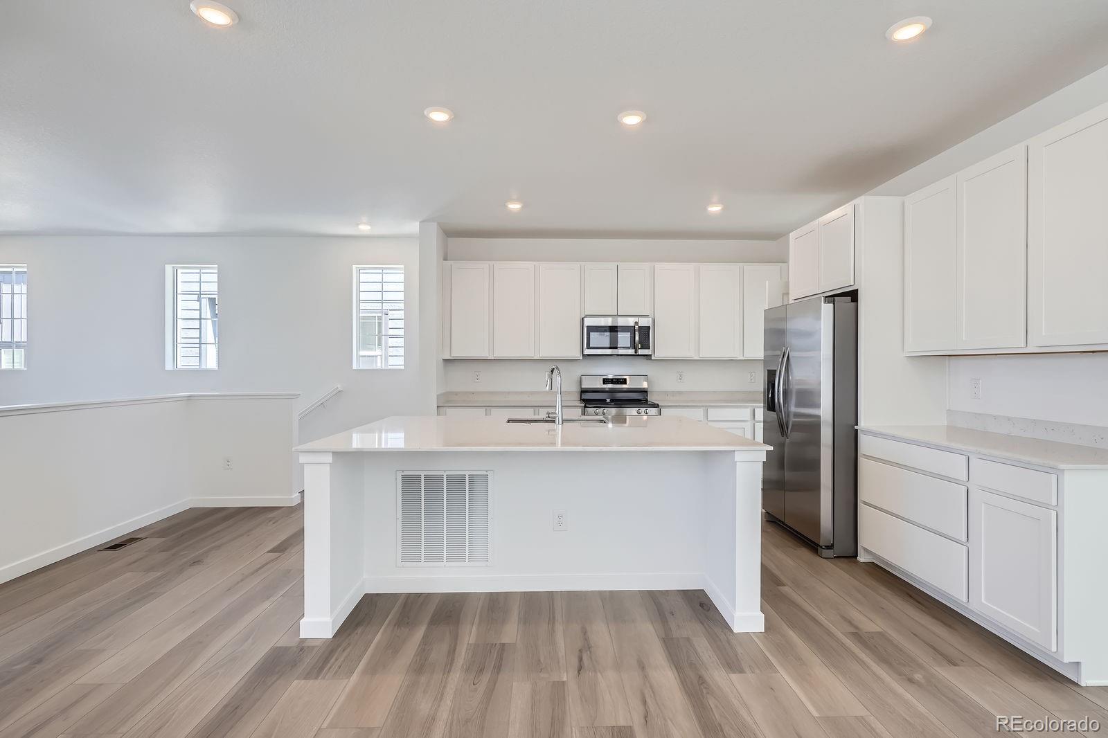 MLS Image #2 for 7213  waterleaf trail,littleton, Colorado