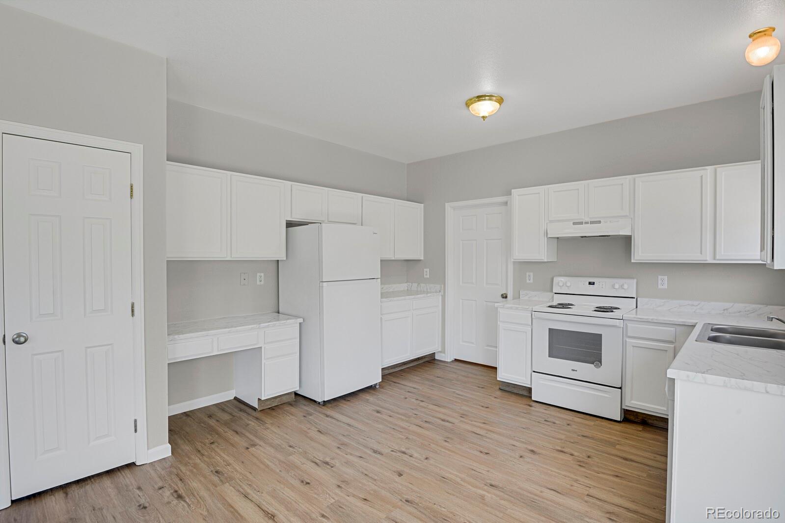 MLS Image #8 for 9690  lansing circle,commerce city, Colorado