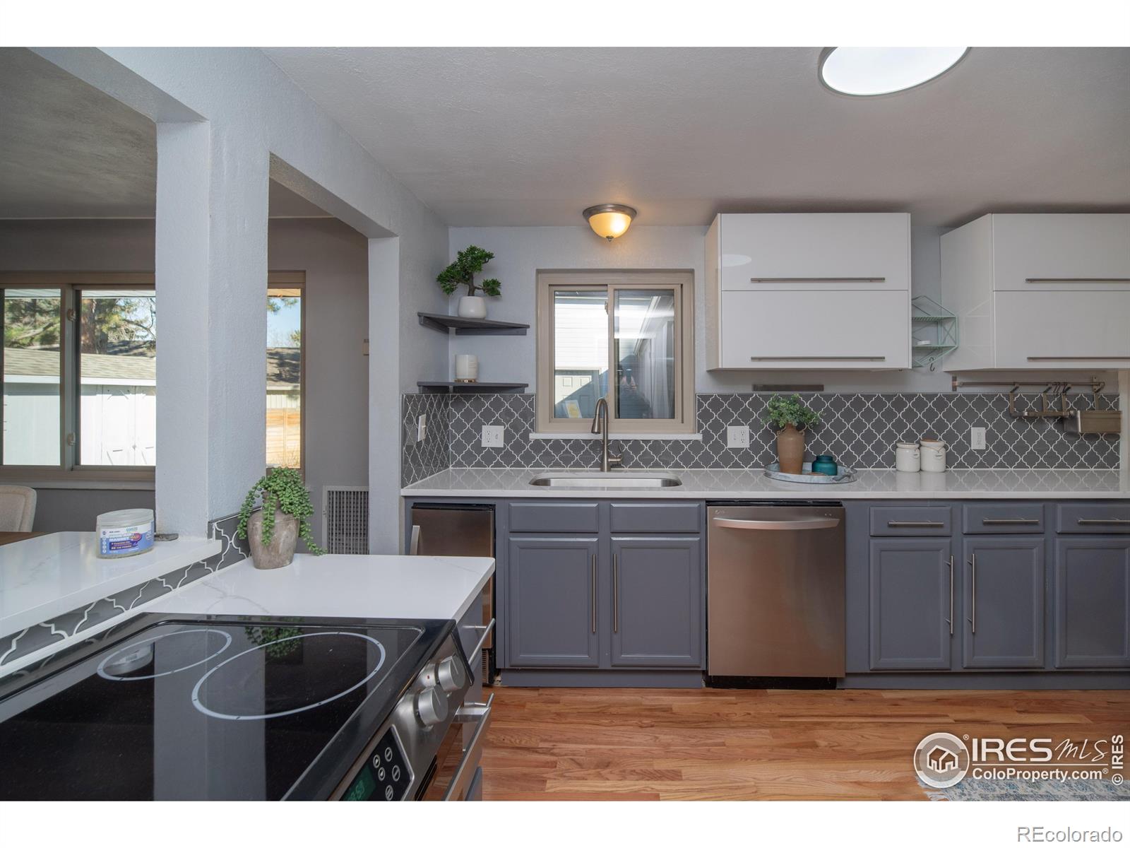 MLS Image #14 for 2605  crabapple court,golden, Colorado