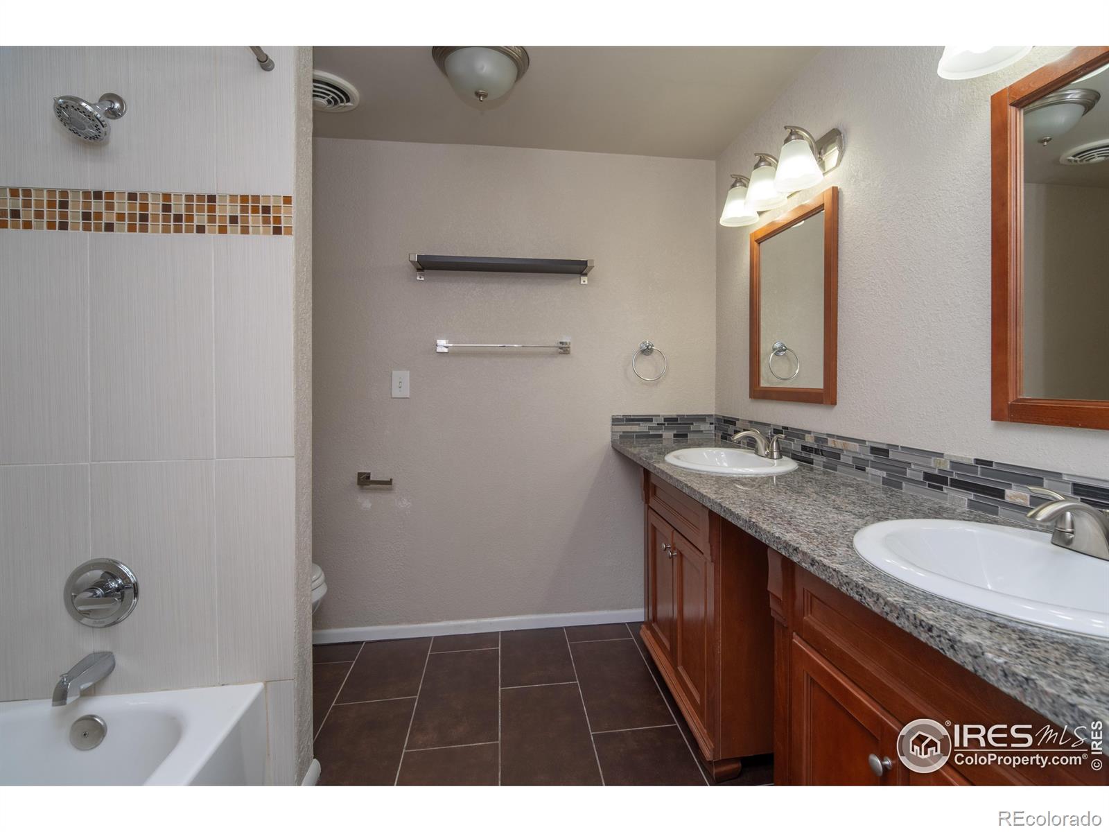 MLS Image #18 for 2605  crabapple court,golden, Colorado