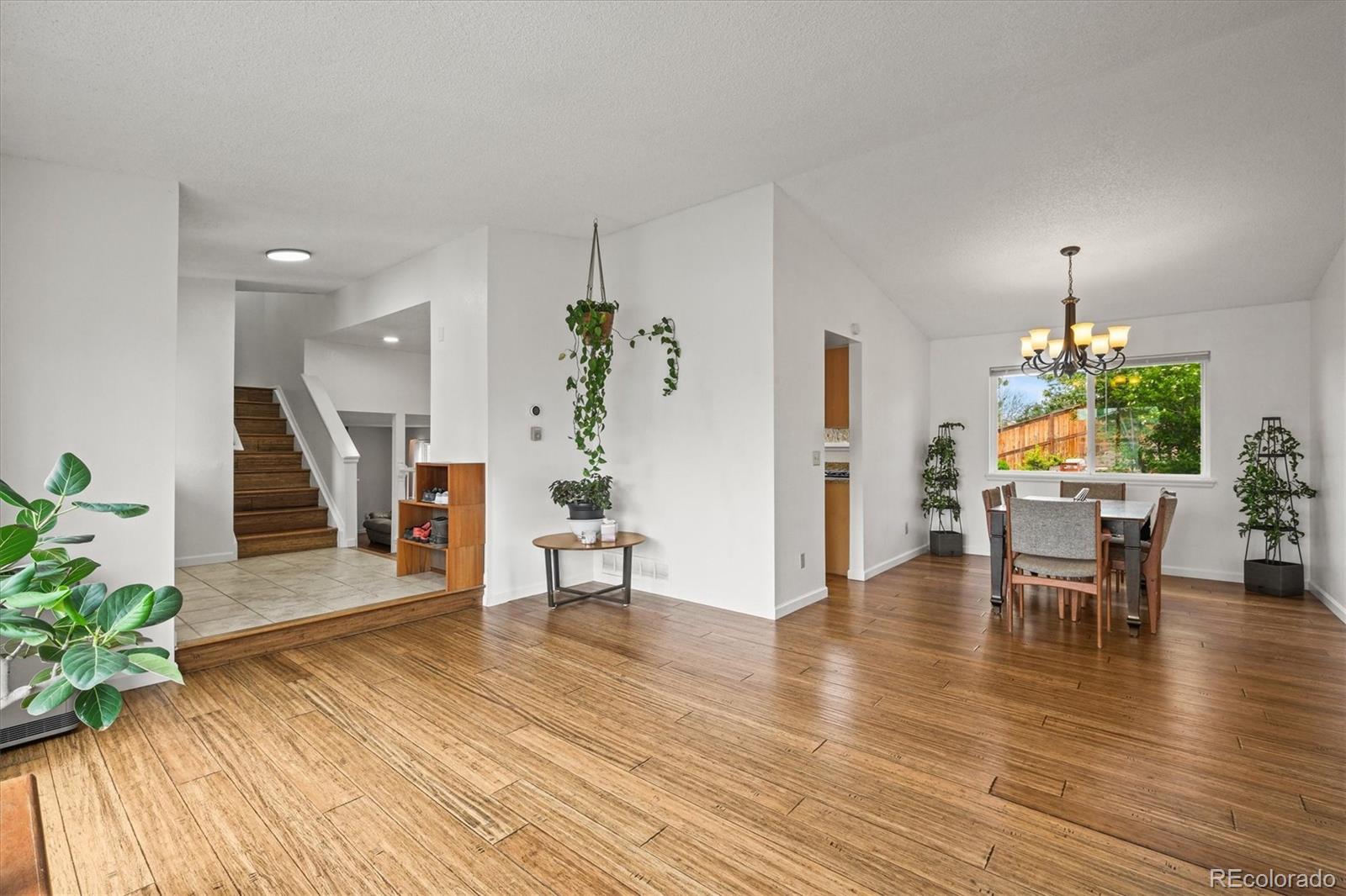 MLS Image #4 for 705  prairie ridge road,highlands ranch, Colorado