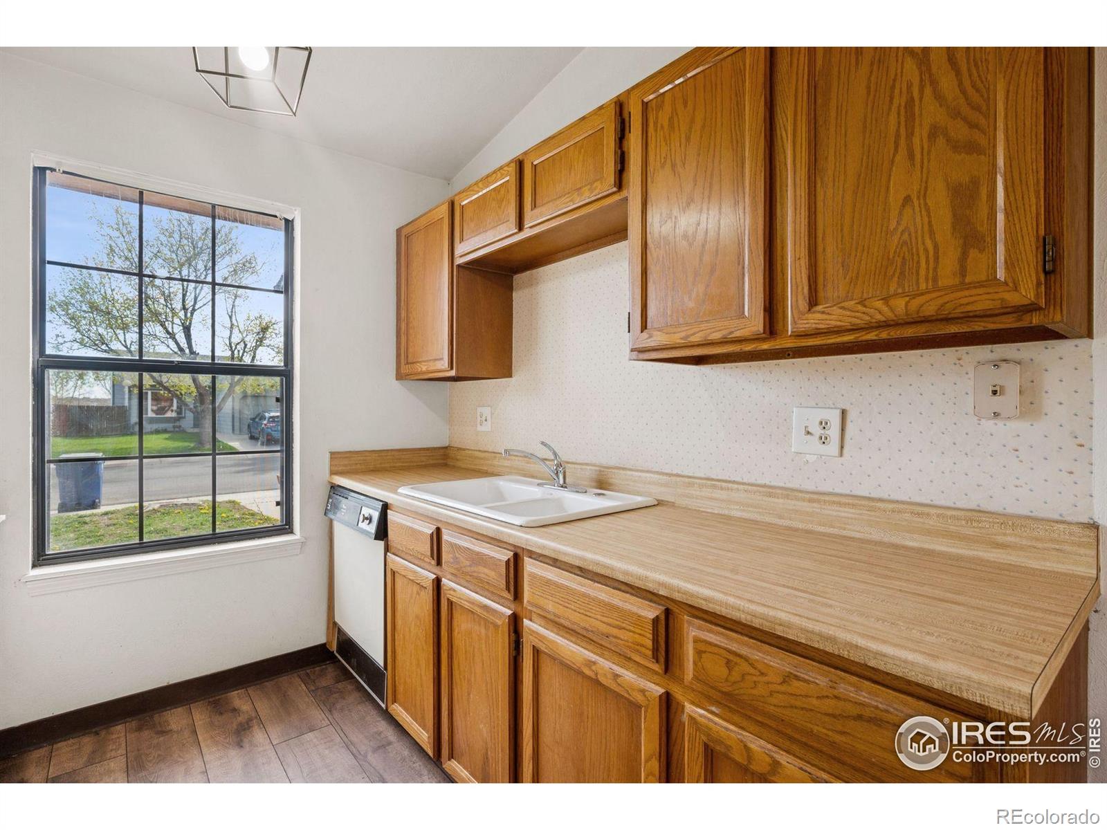 MLS Image #11 for 17580 e temple drive,aurora, Colorado