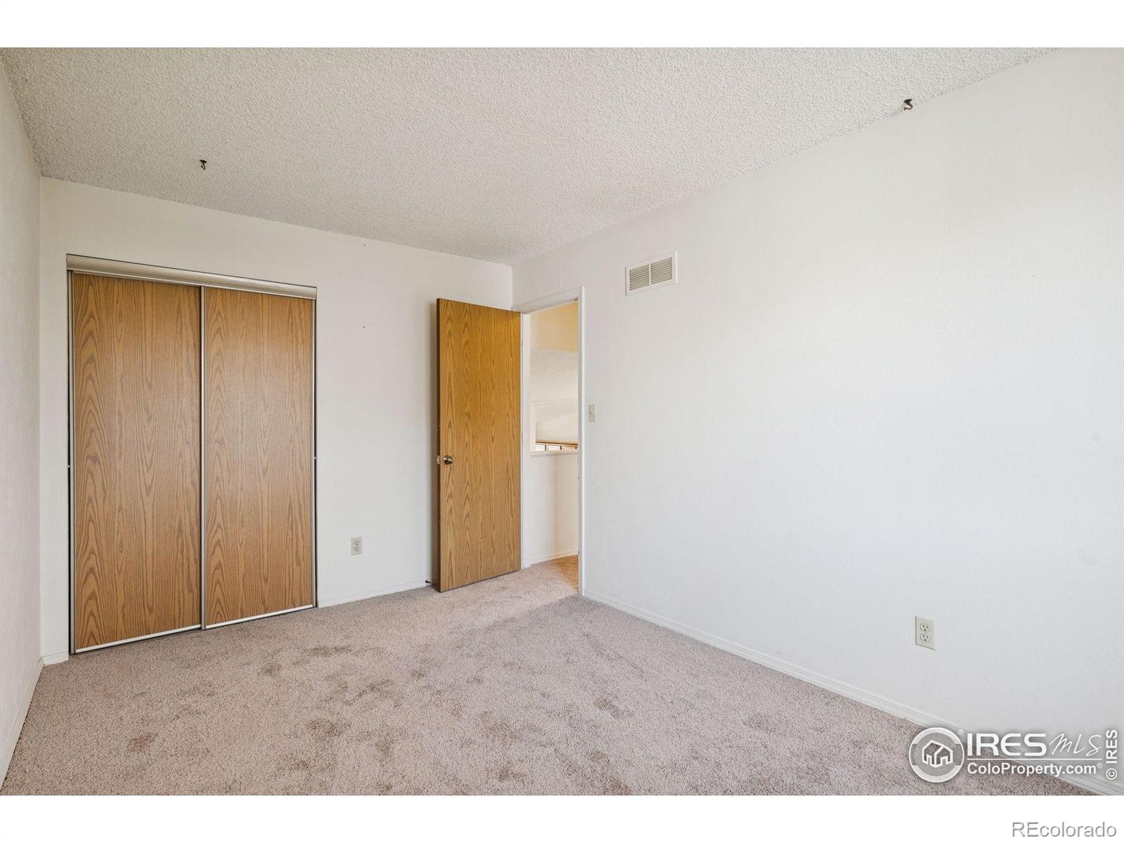 MLS Image #15 for 17580 e temple drive,aurora, Colorado