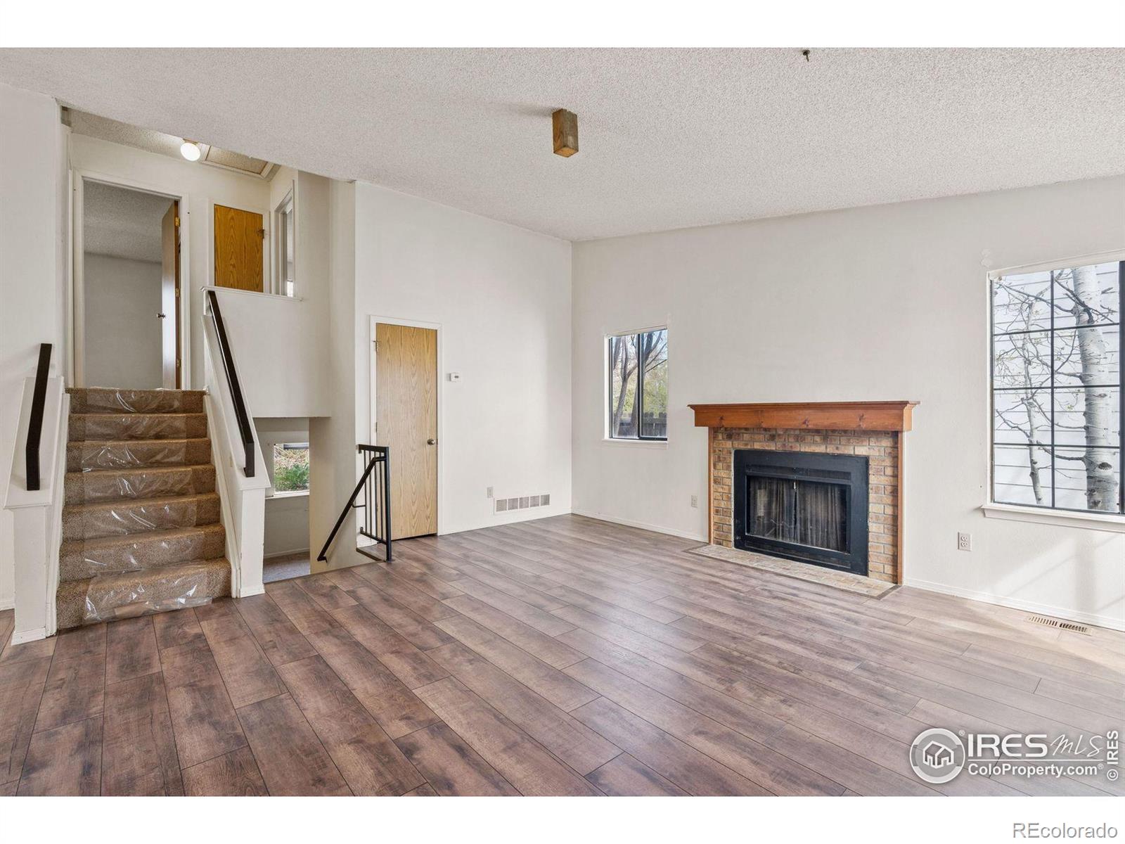 MLS Image #3 for 17580 e temple drive,aurora, Colorado
