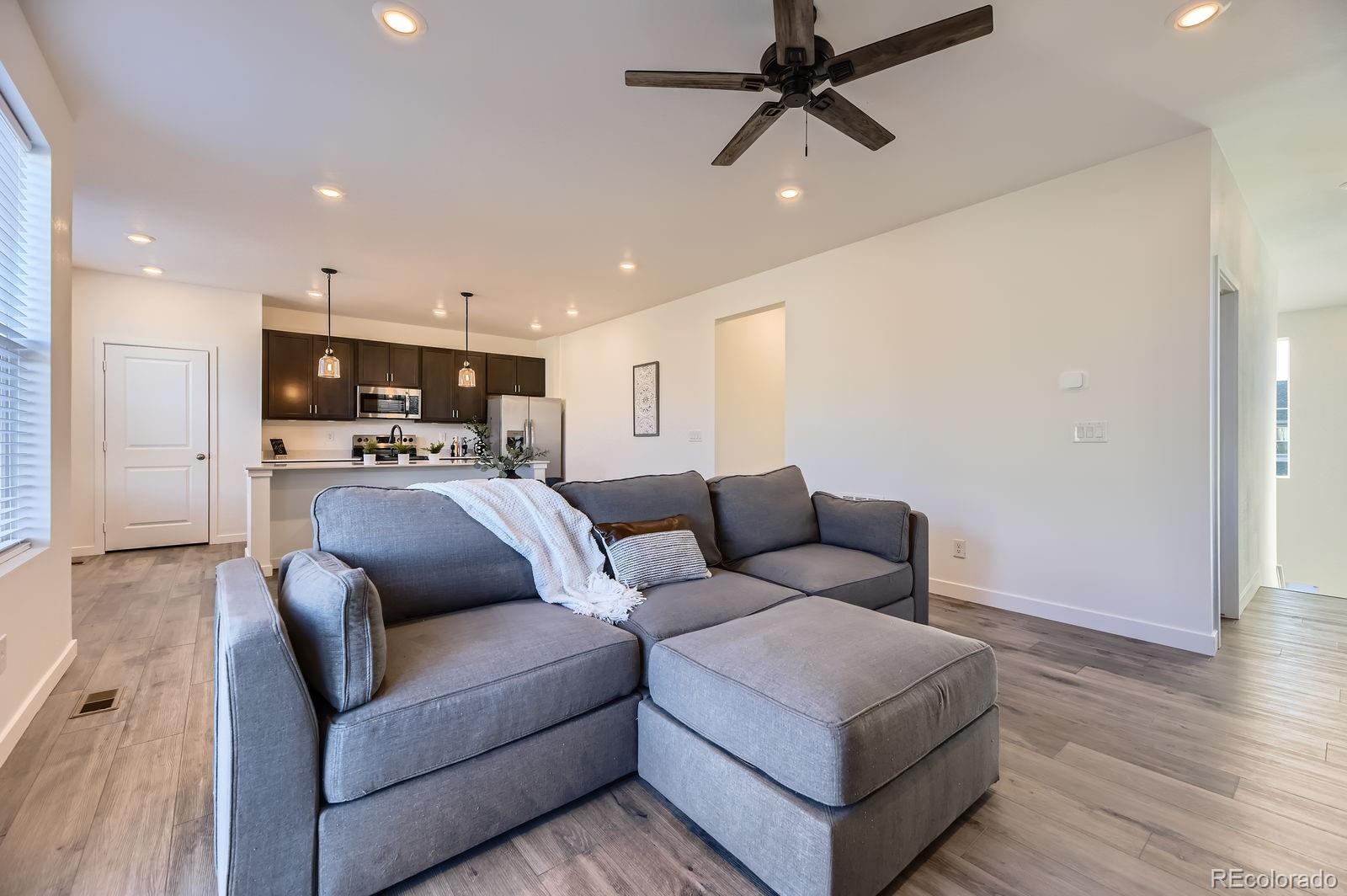 MLS Image #13 for 926 w beverly street,elizabeth, Colorado