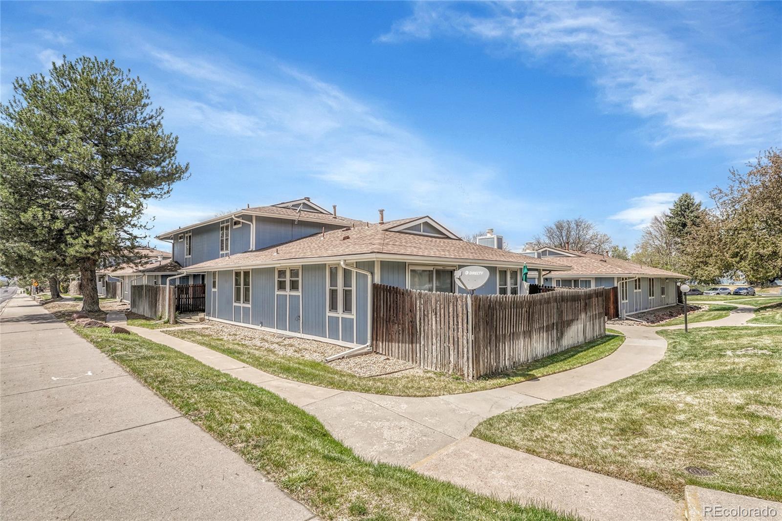 MLS Image #26 for 264 s newark circle,aurora, Colorado