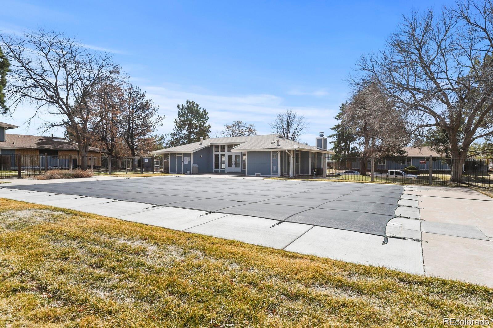 MLS Image #30 for 264 s newark circle,aurora, Colorado