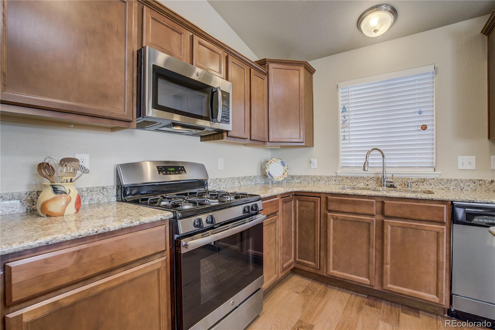 MLS Image #3 for 6812  indian paintbrush street,frederick, Colorado