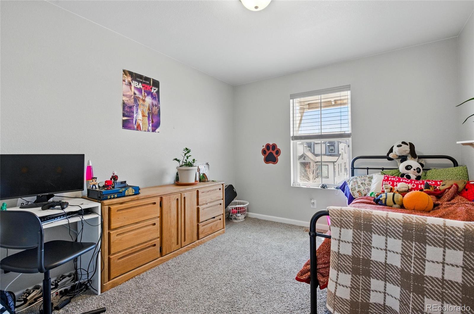 MLS Image #11 for 27857 e 8th avenue,aurora, Colorado