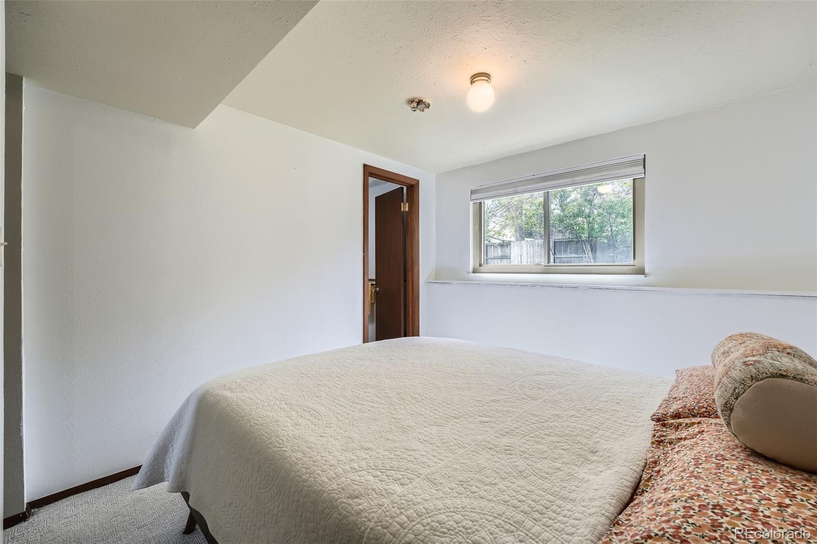 MLS Image #19 for 1641 s parfet court,denver, Colorado