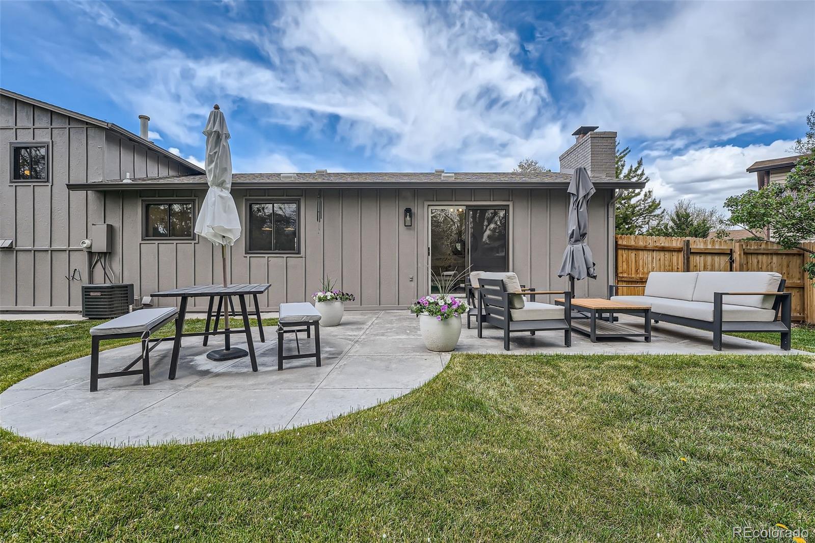 MLS Image #23 for 1641 s parfet court,denver, Colorado