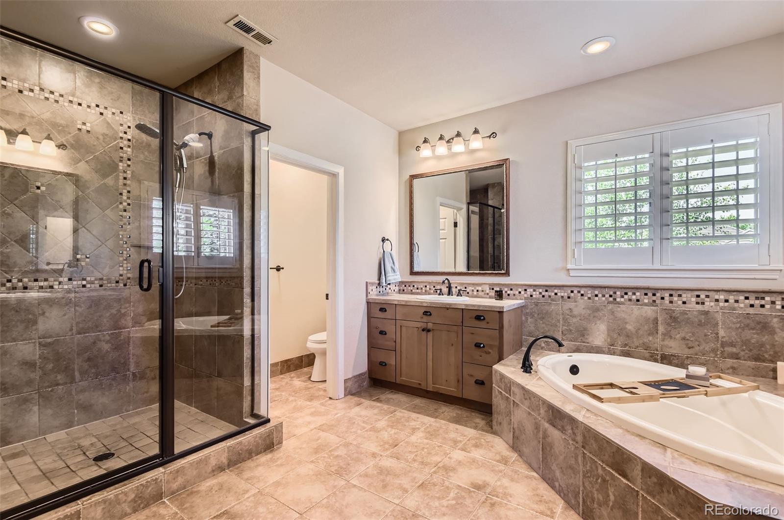 MLS Image #31 for 9470 s silent hills drive,lone tree, Colorado