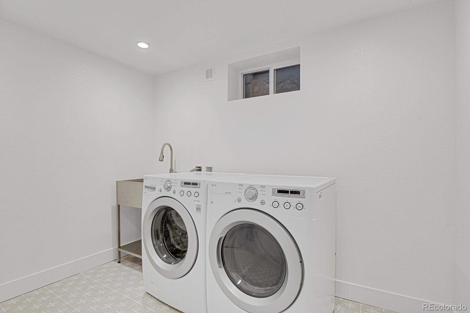 MLS Image #23 for 6620 s foresthill street,littleton, Colorado