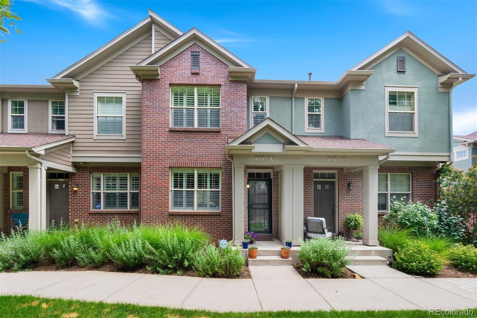 MLS Image #0 for 767  roslyn street 20,denver, Colorado