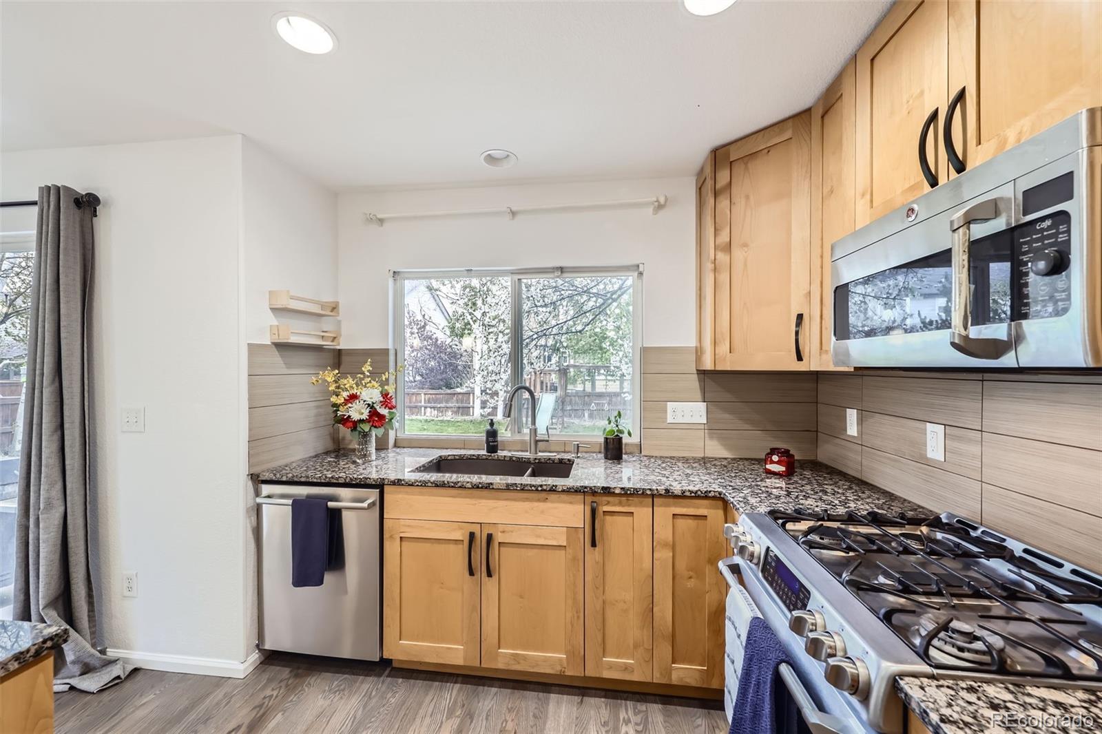 MLS Image #10 for 14245  corrine court,broomfield, Colorado