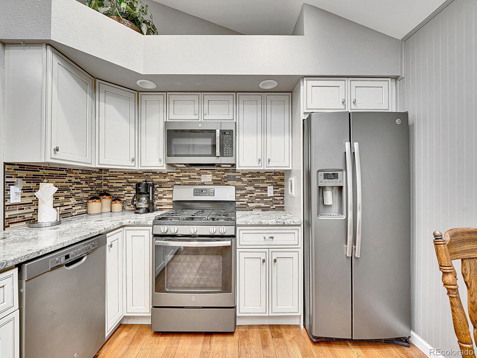 MLS Image #18 for 5231 s cody street,littleton, Colorado