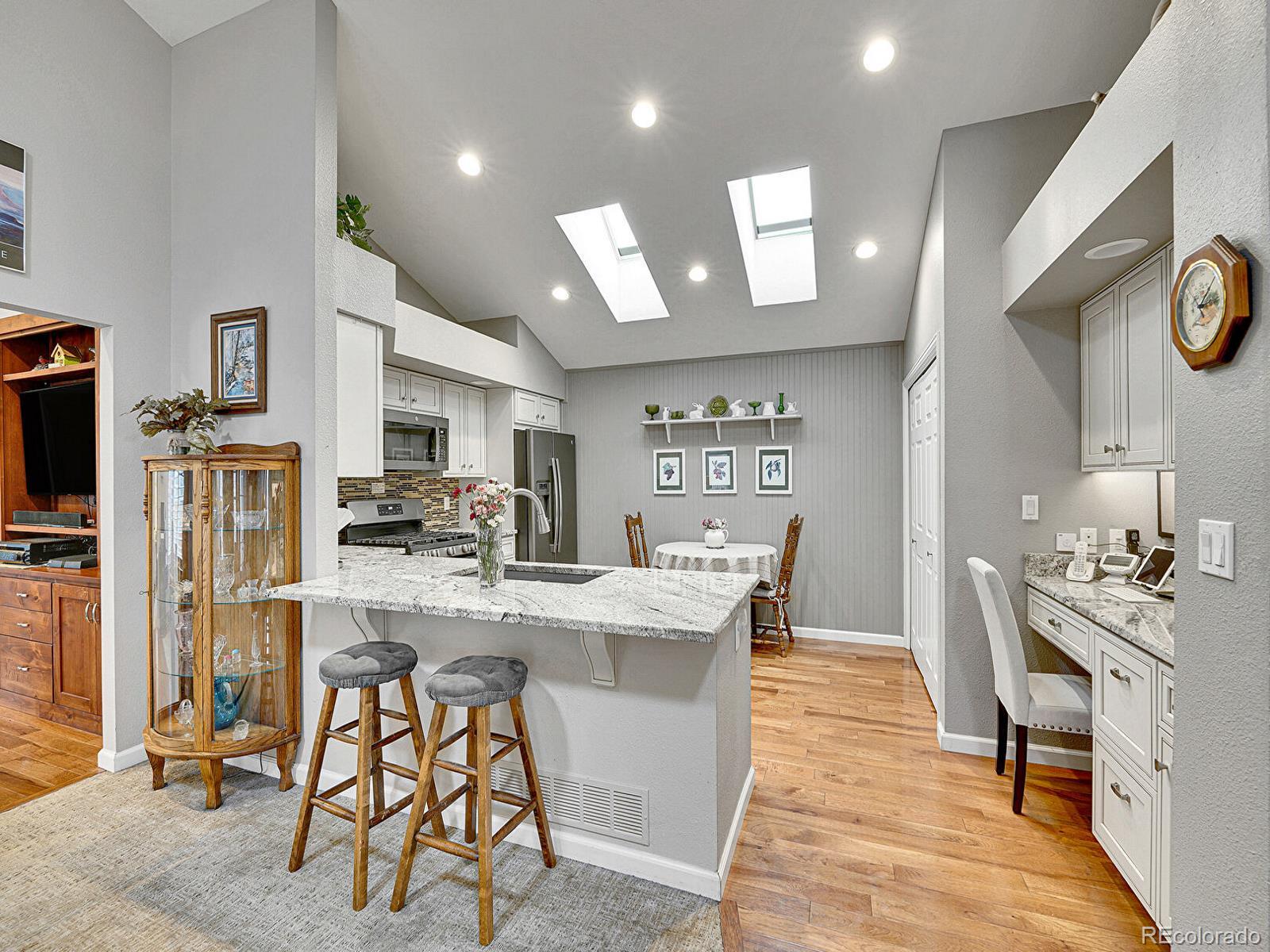 MLS Image #3 for 5231 s cody street,littleton, Colorado