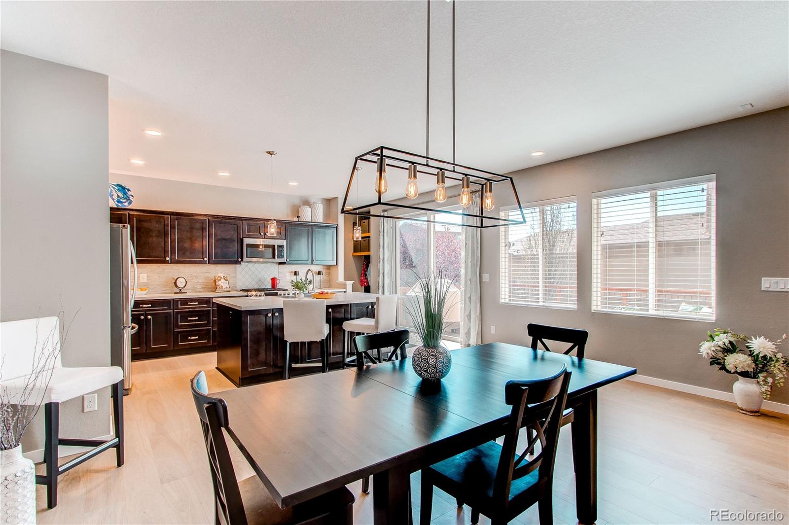 MLS Image #11 for 10152  southlawn circle,commerce city, Colorado
