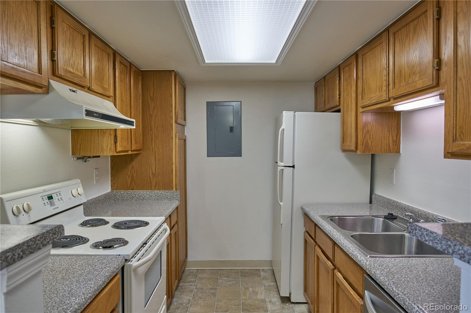 MLS Image #10 for 8600 e alameda avenue 17-203,denver, Colorado