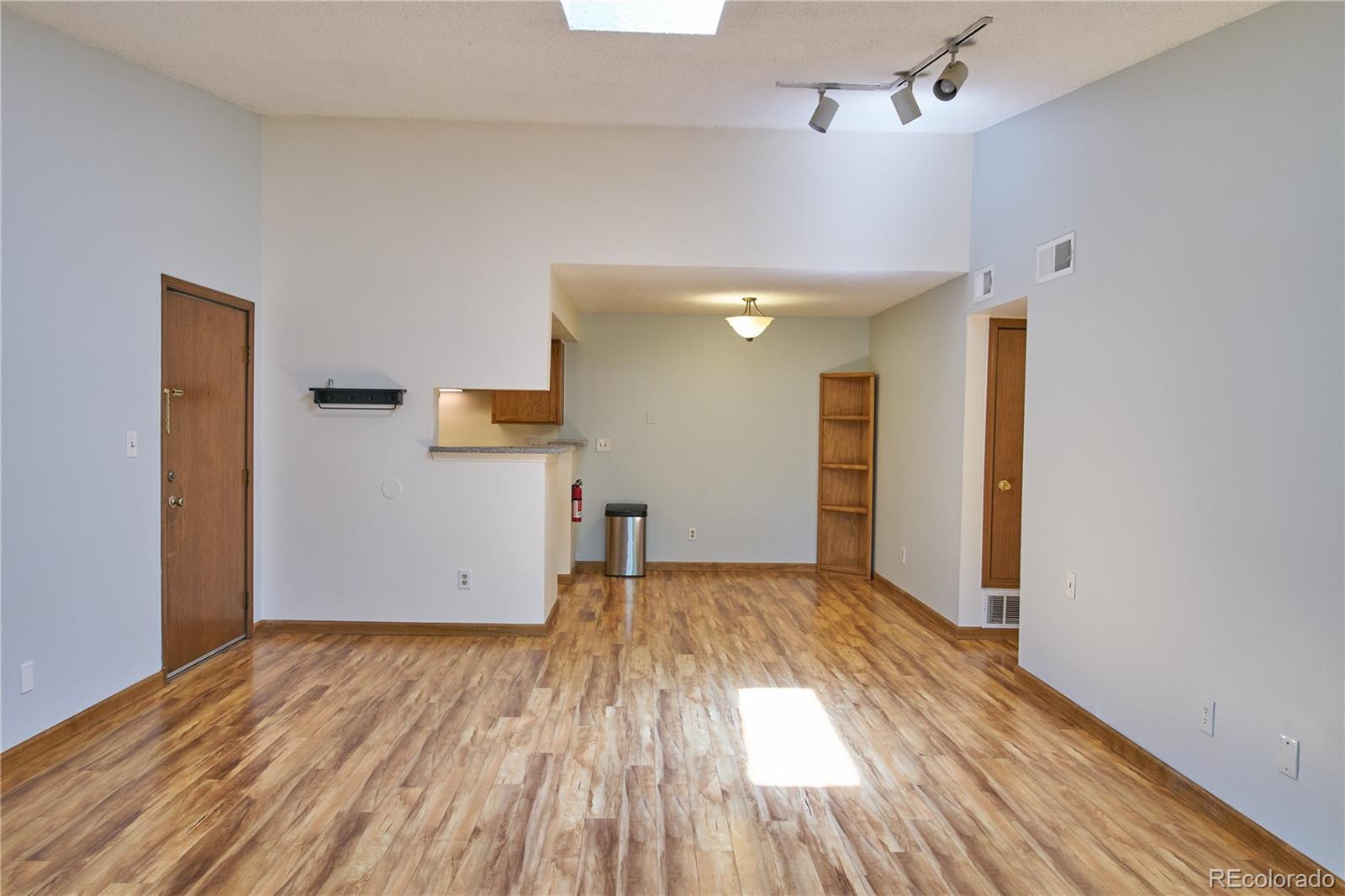 MLS Image #11 for 8600 e alameda avenue 17-203,denver, Colorado