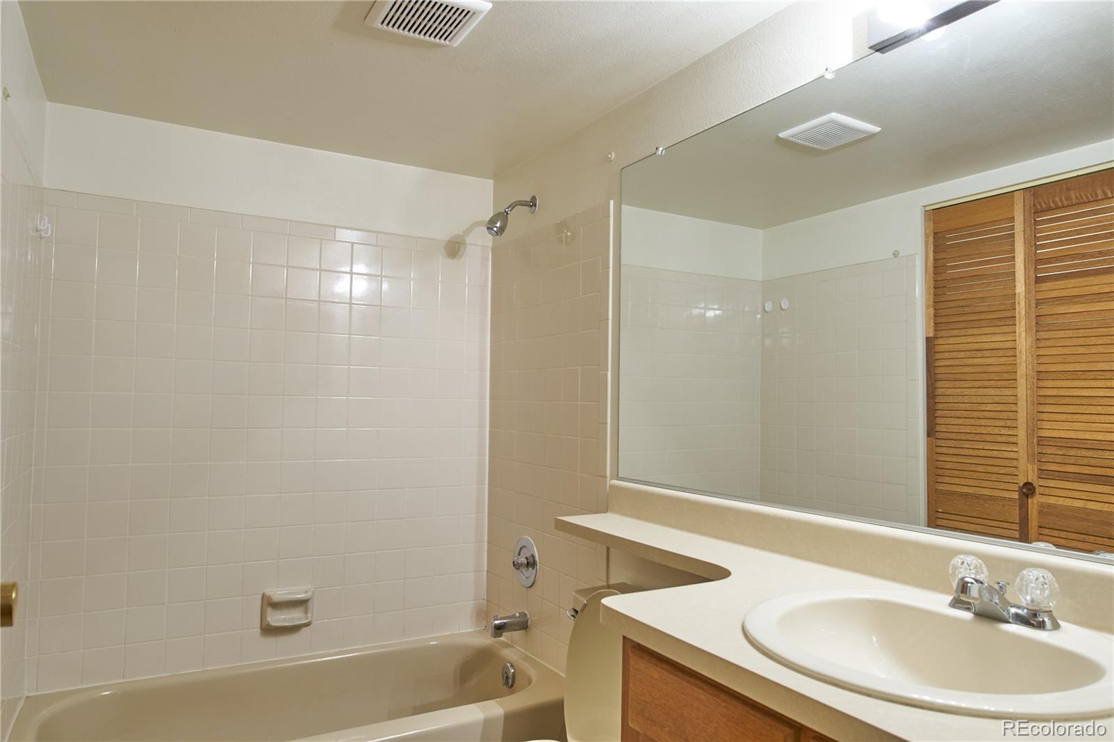 MLS Image #15 for 8600 e alameda avenue 17-203,denver, Colorado