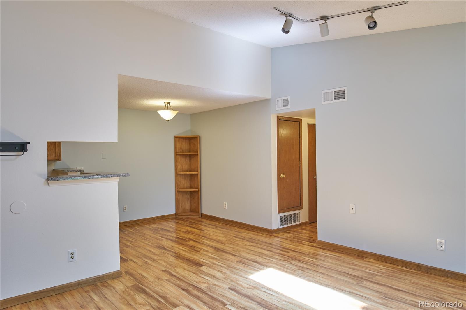 MLS Image #8 for 8600 e alameda avenue 17-203,denver, Colorado