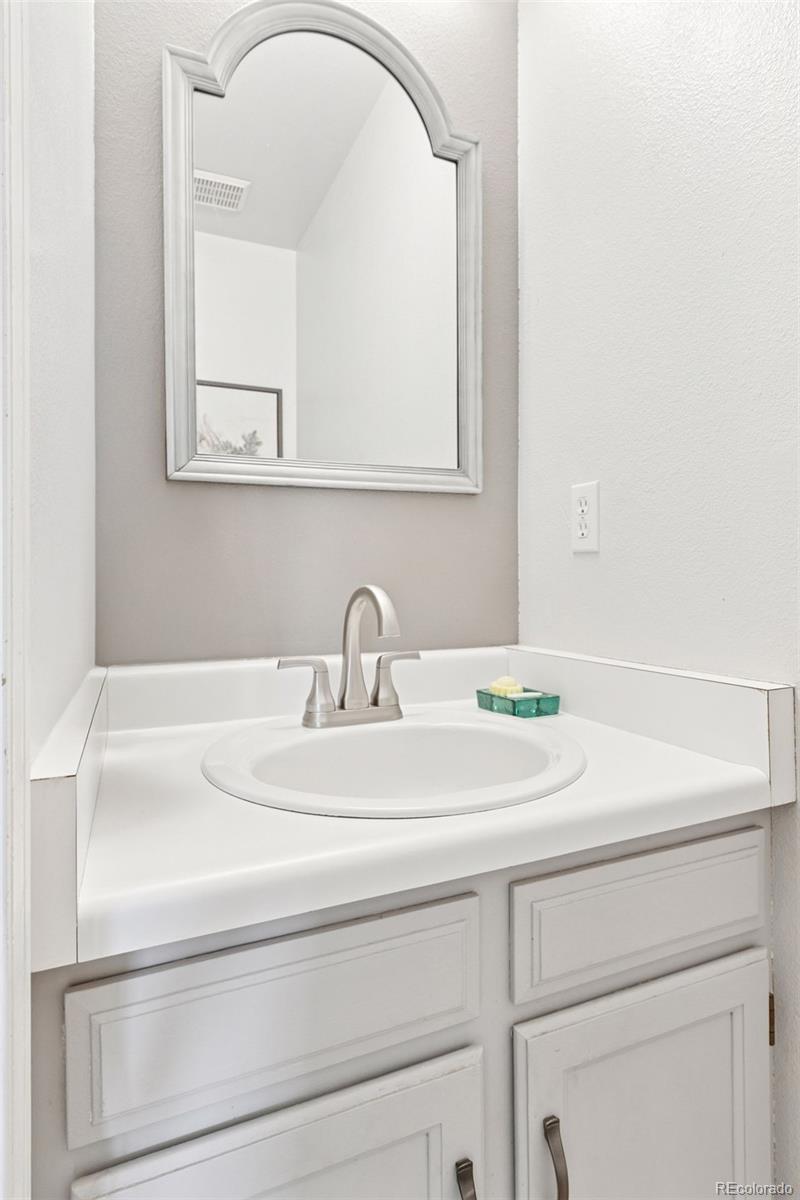 MLS Image #12 for 9632 w cornell place,lakewood, Colorado