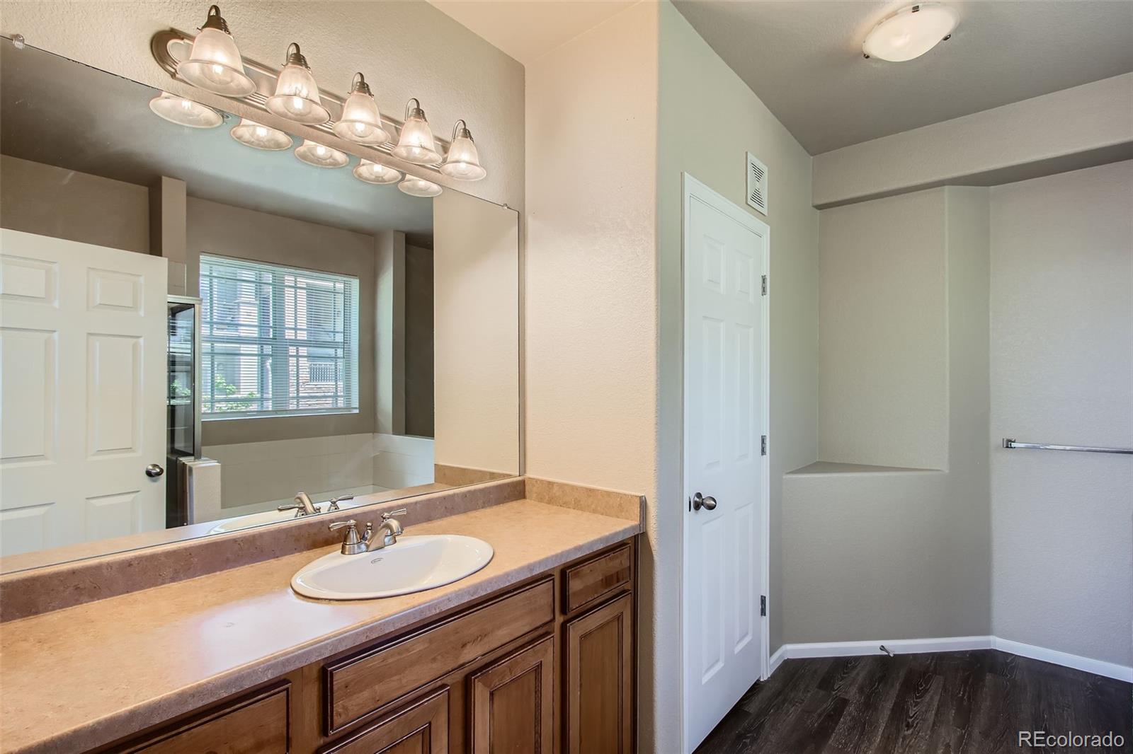 MLS Image #12 for 8083 w 51st place,arvada, Colorado