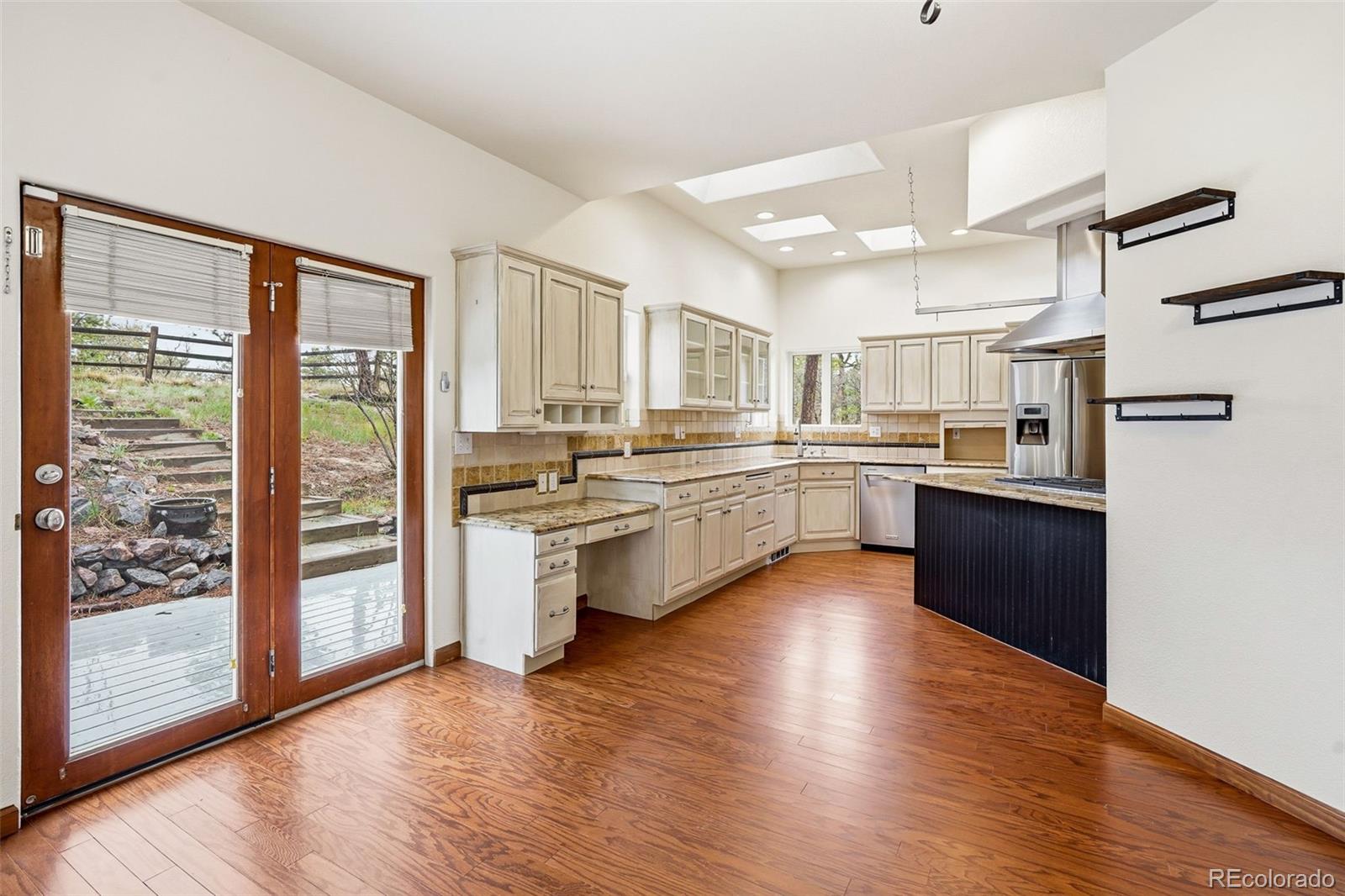 MLS Image #15 for 19640  four winds way,monument, Colorado