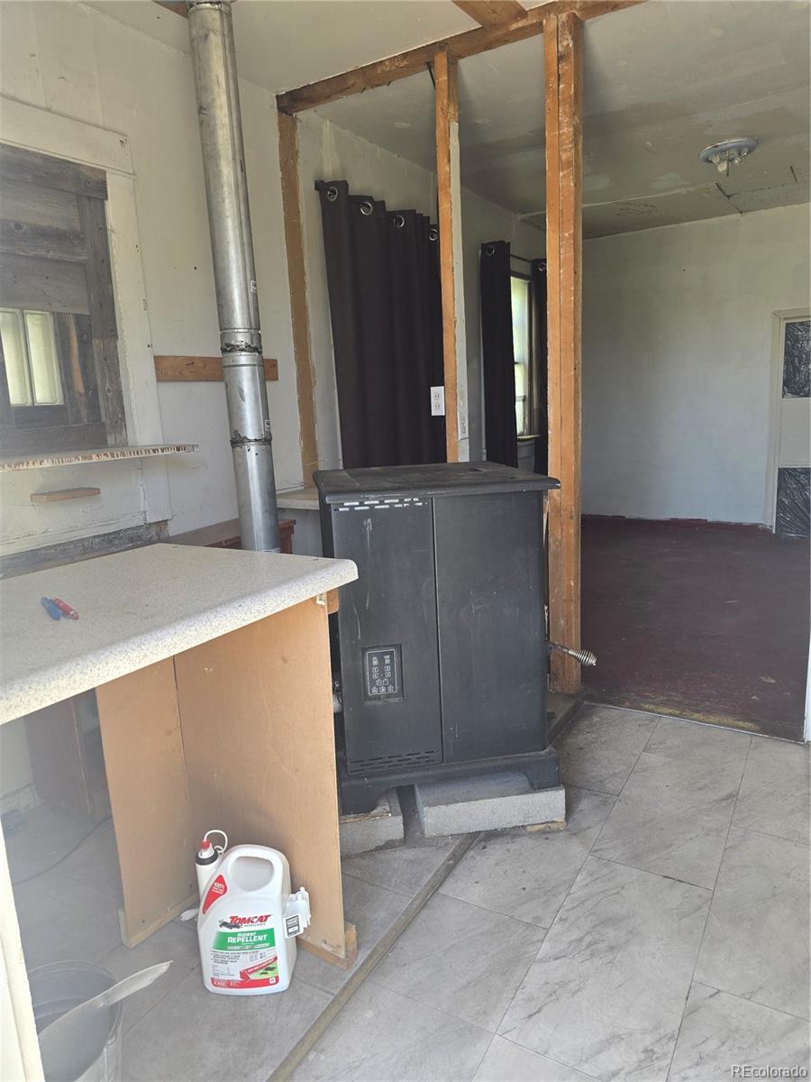 MLS Image #6 for 714  front street,arriba, Colorado