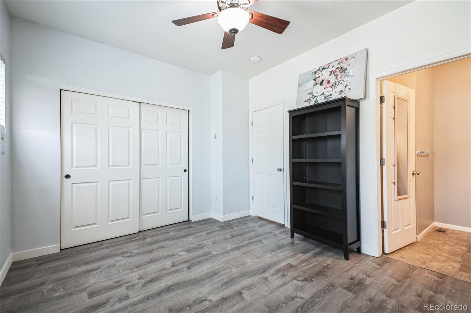 MLS Image #12 for 18726 e yale circle,aurora, Colorado