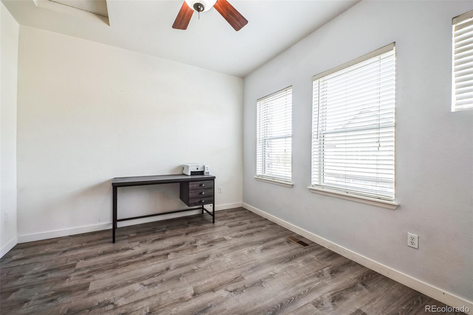 MLS Image #13 for 18726 e yale circle,aurora, Colorado
